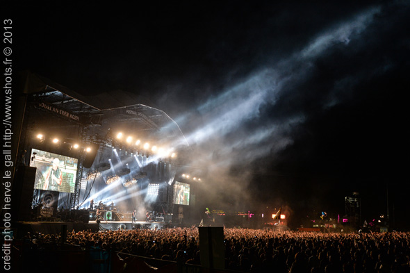 pendant le concert de rammstein aux vieilles charrues 2013