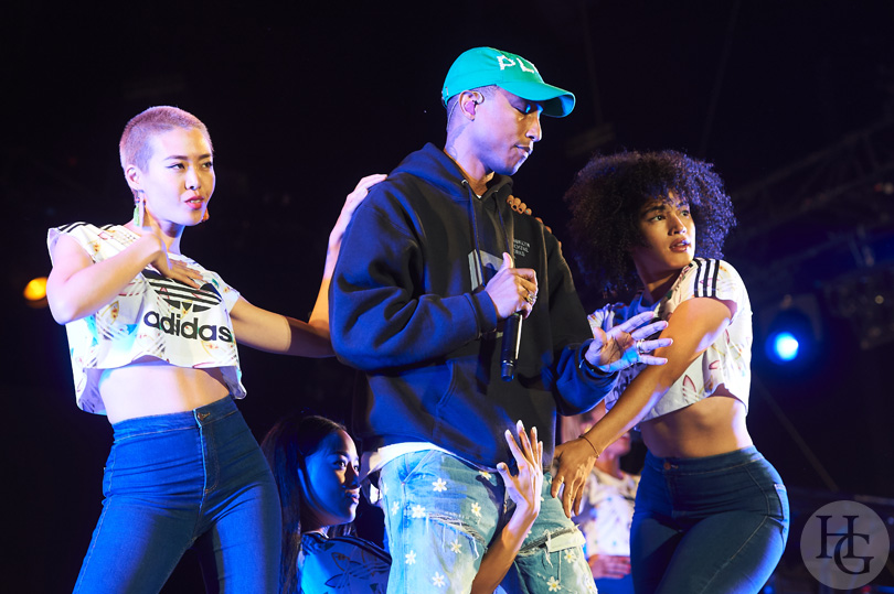 pharrell williams vieilles charrues 2016 reflex nikon D4s par hervé le gall photographe