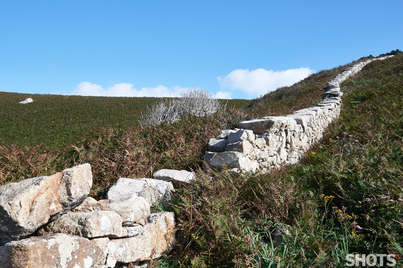 mur de pierre pointe du millet nikon D500