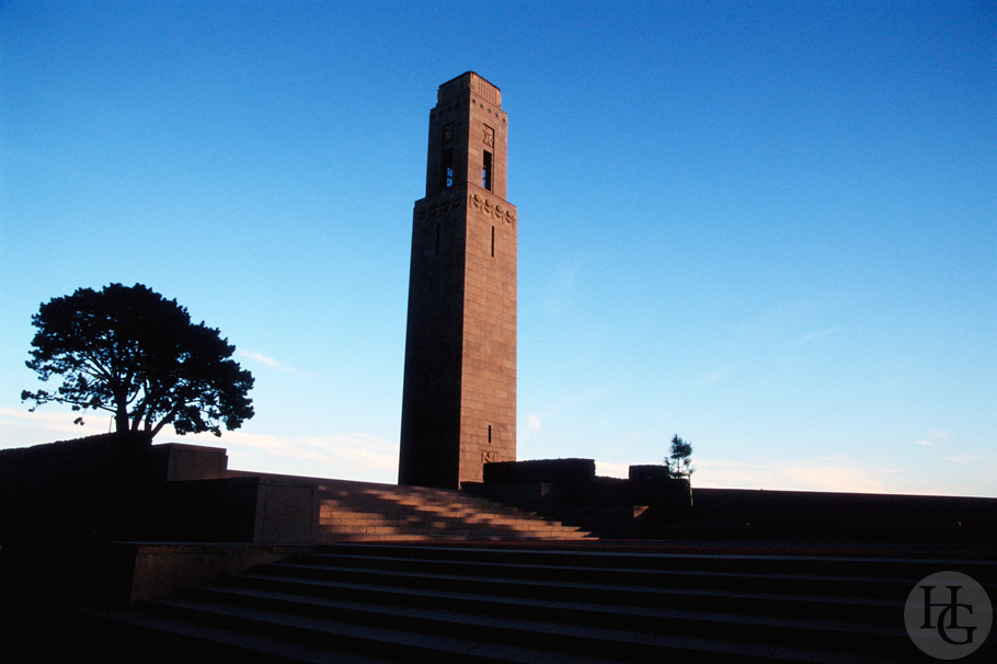 monument américain de Brest Ektachrome 100 par Hervé Le Gall